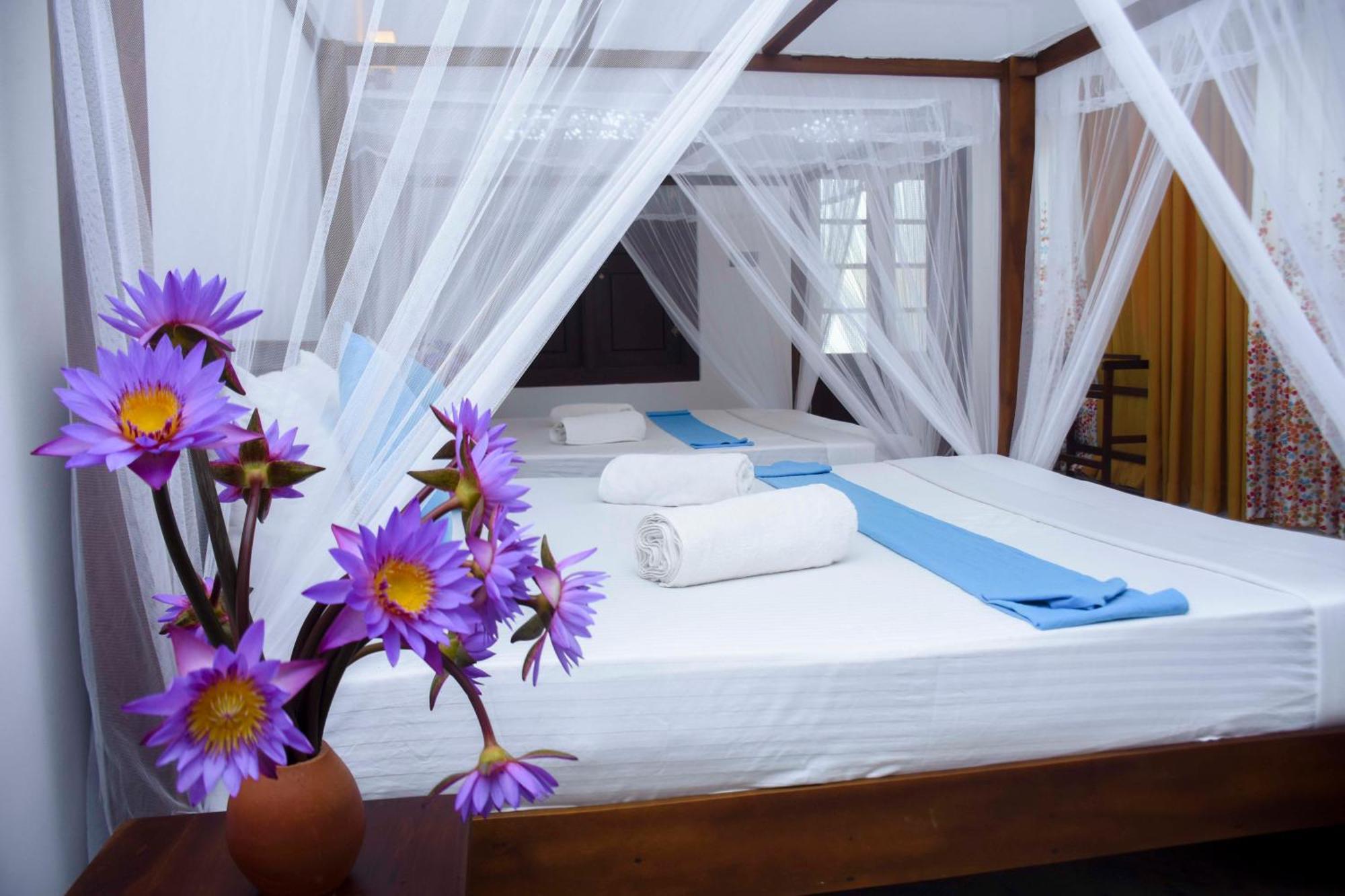The Ceylon Lazy Lagoon Mirissa Exterior foto